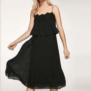 Massimo Dutti pleated lace dress
